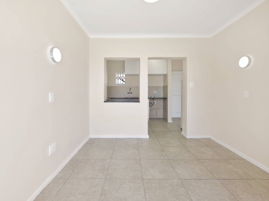 1 Bedroom Property for Sale in Gardens Western Cape